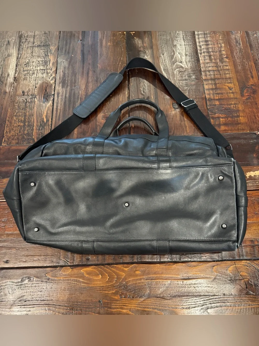 Hook & Albert Black Genuine Leather Weekender Duffel Bag. GUC.